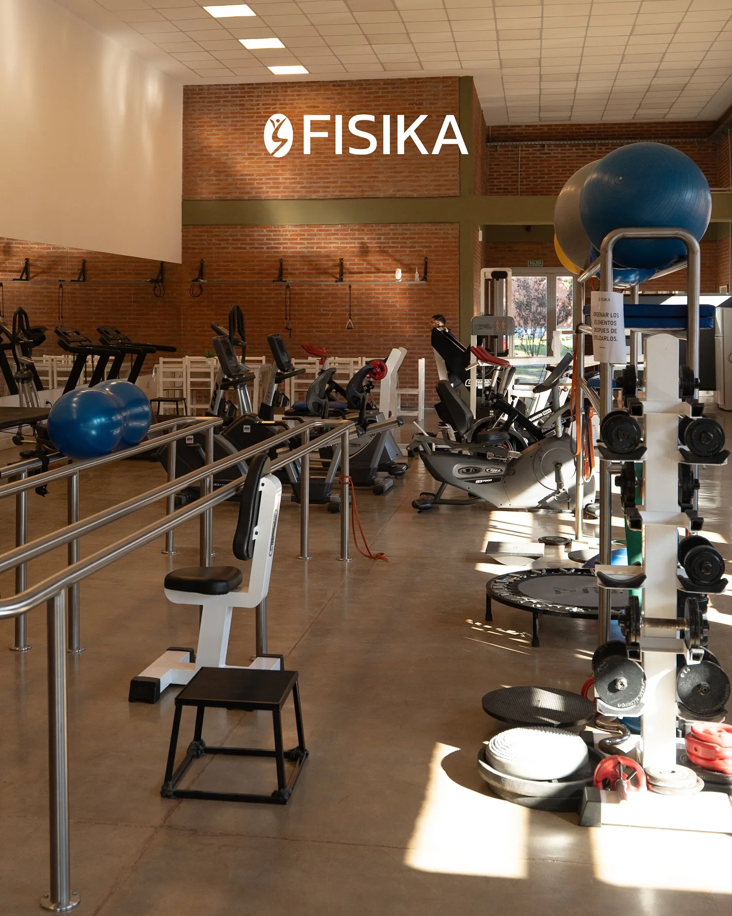 Instalaciones de rehabilitación y entrenamiento de FISIKA